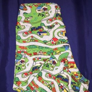 LuLaRoe Neighborhood Leggings